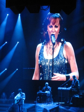 Reba performing at the 2009 Stampede Reba performing at the 2009 Stampede